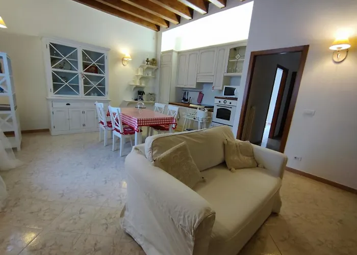 La Casa Sul Corso * מונופולי